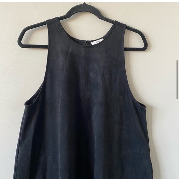 Aritzia Wilfred Black Trompette Vegan Suede Dress - Picture 3 of 9